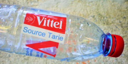 Non à l'assèchement de la nappe phréatique de Vittel par Nestlé